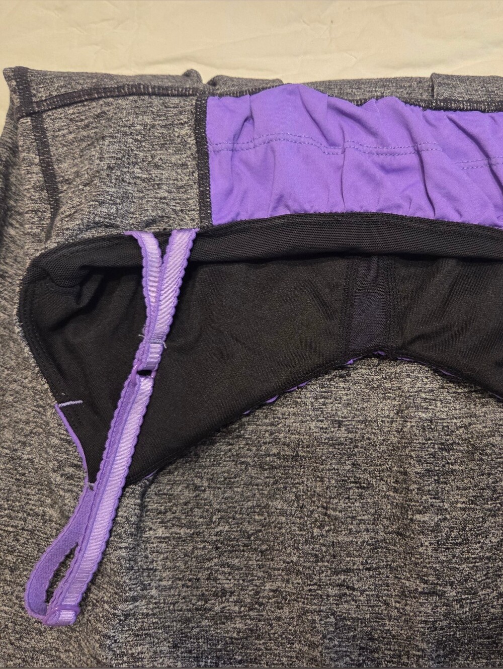 Lululemon Ruched Bust Active Tank Top w/ Built-in Bra | Gray & Purple | Size 4 - Picture 2 of 6